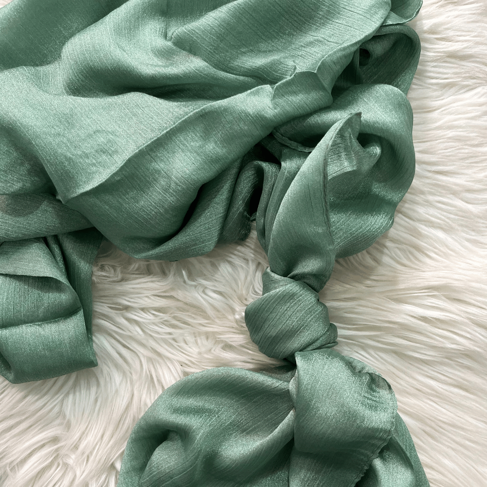 ET-EMERALD GREEN CRINKLE SILK-HIJAB